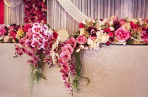 Wholesale Artificial Flowers: The Key to Offering Year-Round Freshness